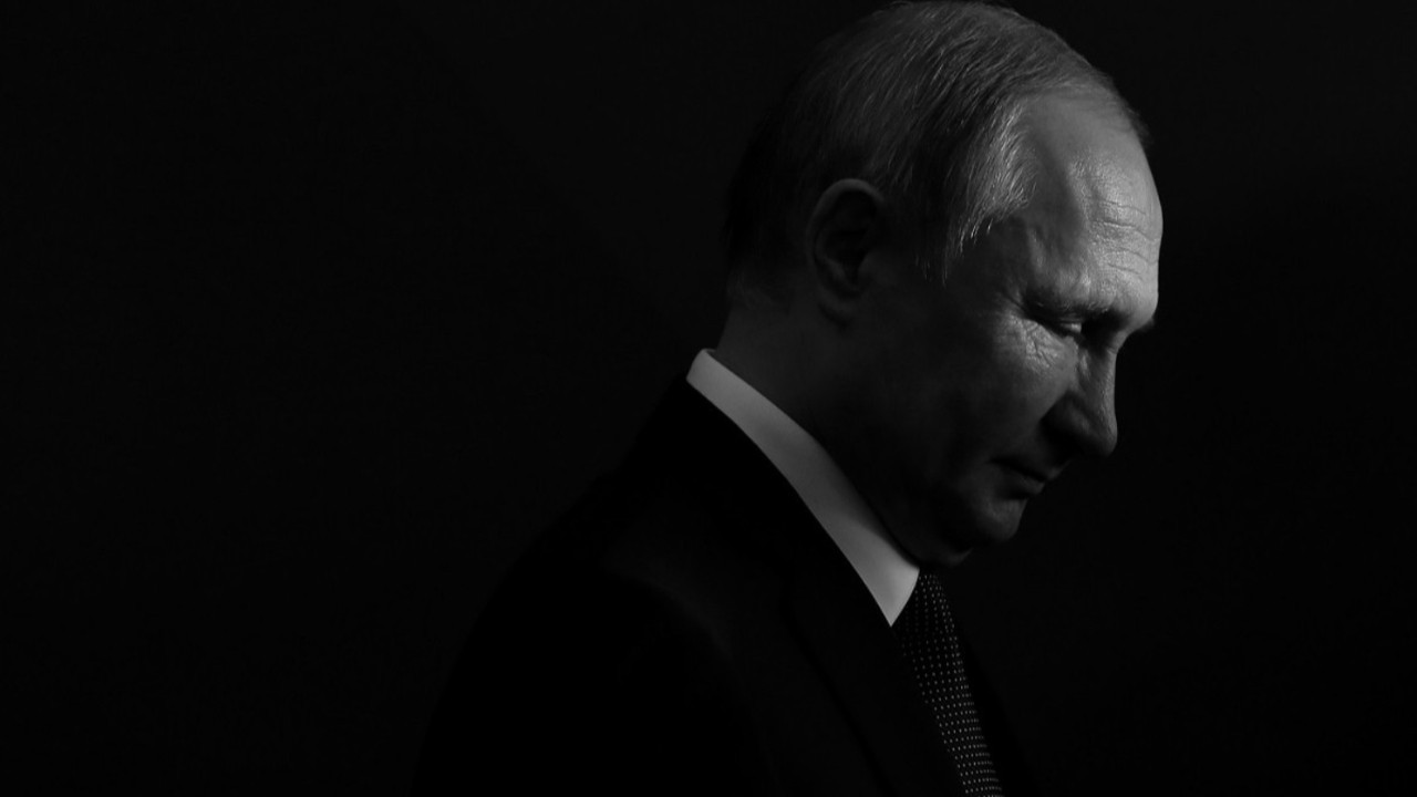 Yakıt sıkıntısı Rusya geneline yayılıyor: Putin siyasi krizle karşı karşıya