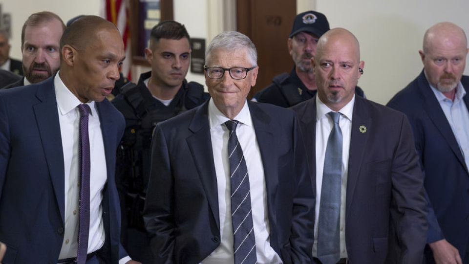 Bill Gates, Epstein'in kendisine evlilik dışı ilişkileri üzerinden şantaj yapmaya çalıştığını savundu