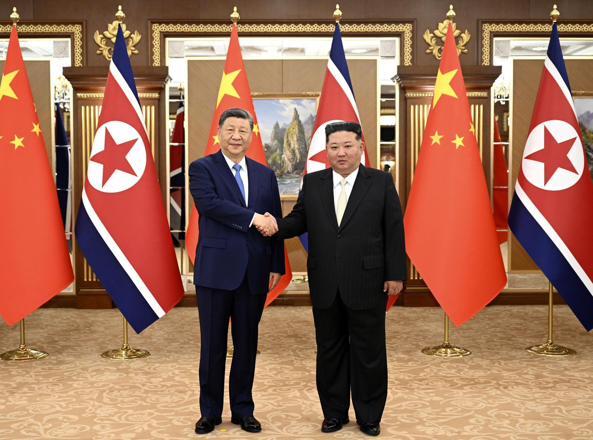 Xi ve Kuzey Kore Lideri Kim, Pyongyang'da Görüştü