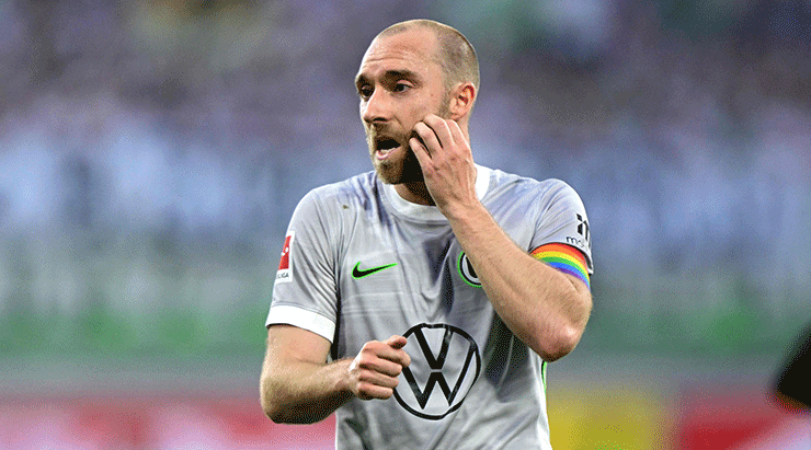 Christian Eriksen yürekleri ağza getirdi! Hazırlık maçı durduruldu