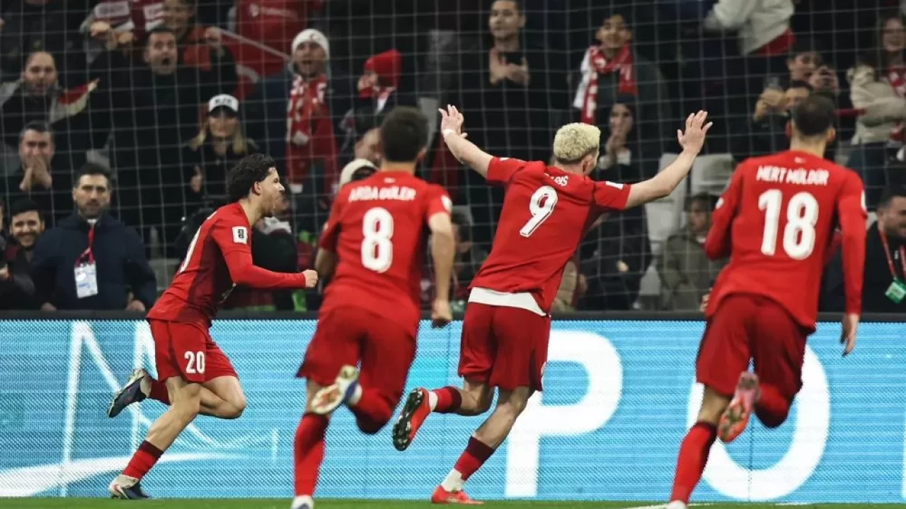 Uçağa binecekler Dünya Kupası'nı kaçırmayacak! THY açıkladı