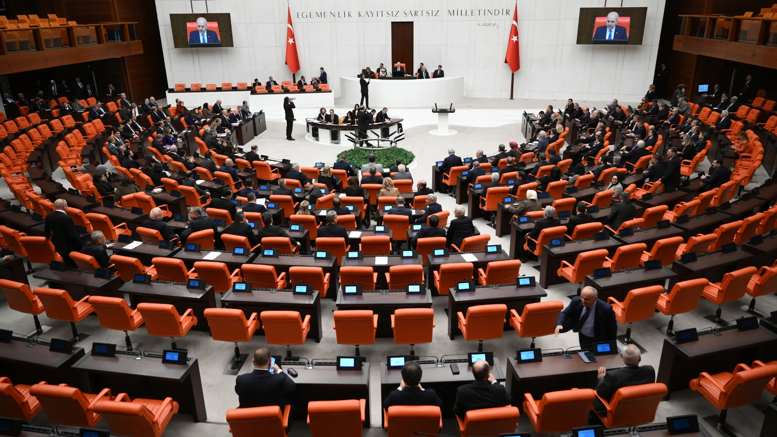 TBMM'de kritik hafta: Milyonları ilgilendiren üç düzenleme Meclis'e geliyor