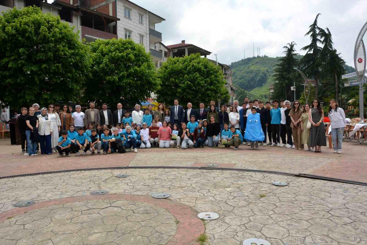 Ordu'da öğrenciler önce yarıştı, sonra hayırda buluştu
