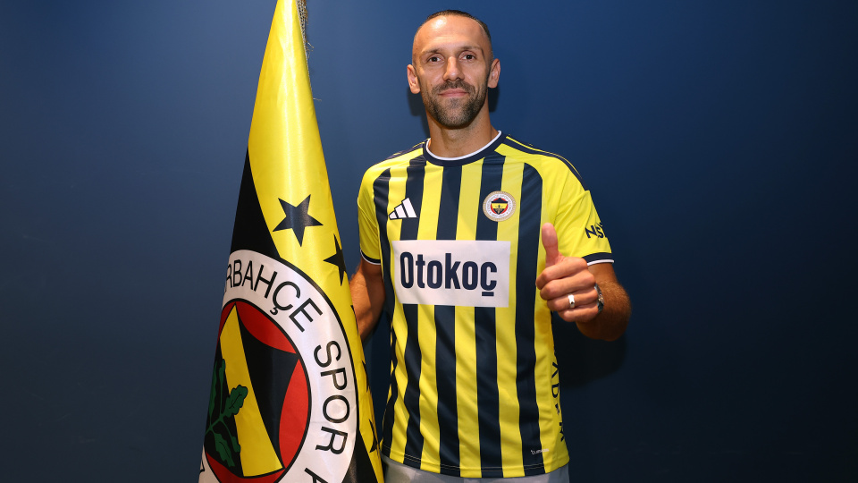 Fenerbahçe, Vedat Muriqi transferini resmen açıkladı!
