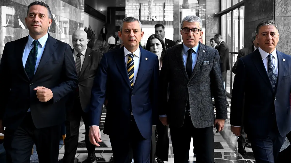 Aksakal'dan teklife doğrulama! Özgür Özel'in "B planı" deşifre oldu