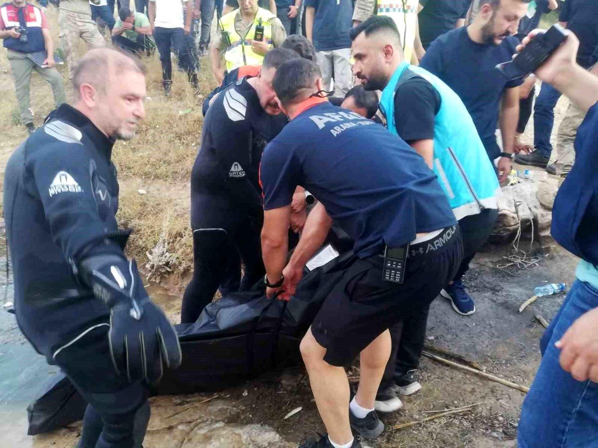 Siirt'te Botan Çayı'nda kaybolan çocuğun cansız bedenine ulaşıldı