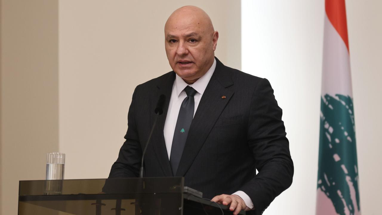 Lübnan Cumhurbaşkanı Avn, ABD ve Katarlı yetkililerle ateşkesin kalıcı hale getirilmesini görüştü