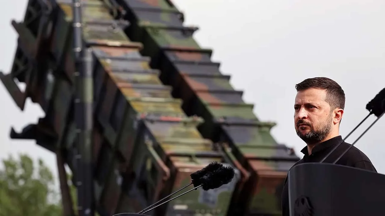 Yarın Trump ile bir araya gelecek! Zelenskiy, Patriot füzelerinin peşinde