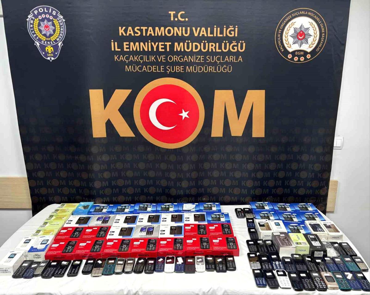 Kastamonu'da 102 adet kaçak cep telefonu ele geçirildi