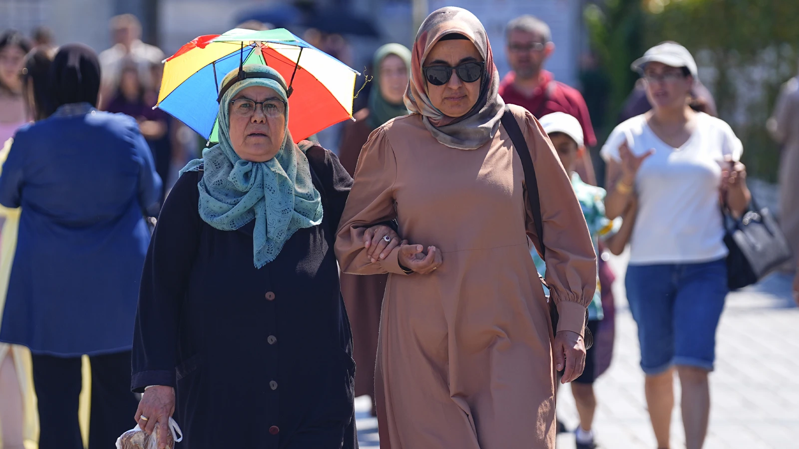Meteoroloji uyardı: Bu 14 şehrimizde hava sıcaklıkları çok yüksek!