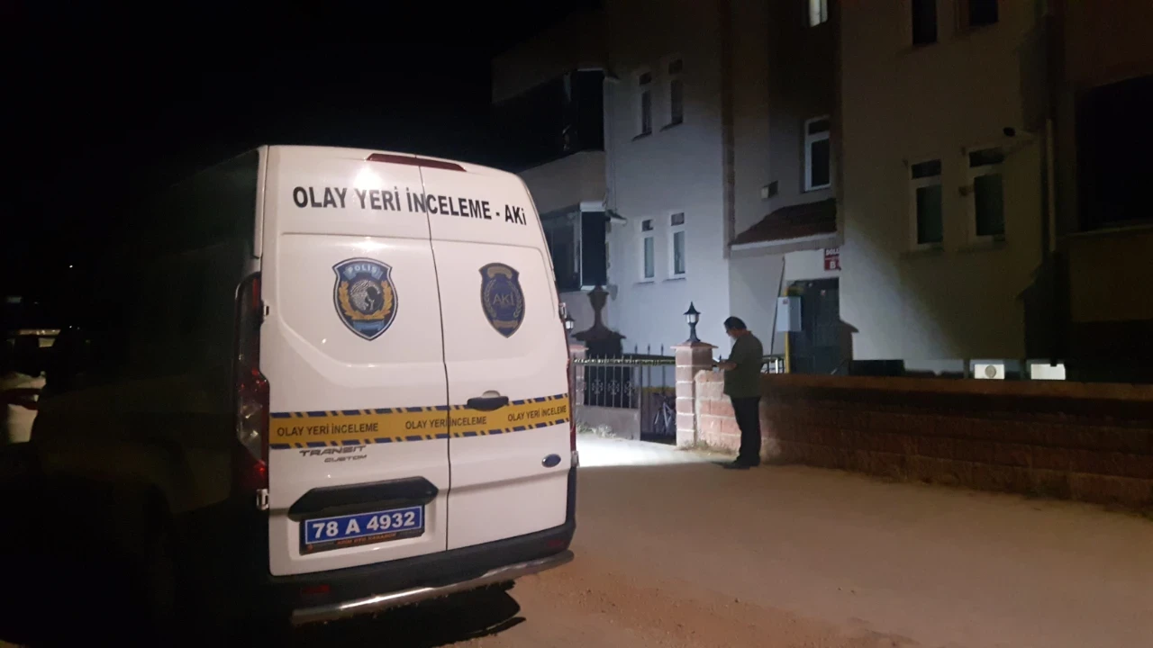 3. kattan düşen Alzheimer hastası öldü