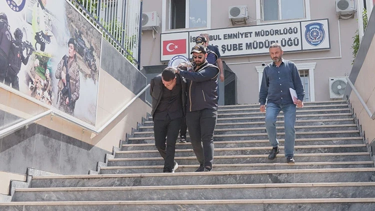 Büyükçekmece Adliyesi'ndeki hırsızlık! 2 şüpheli adliyeye sevk edildi