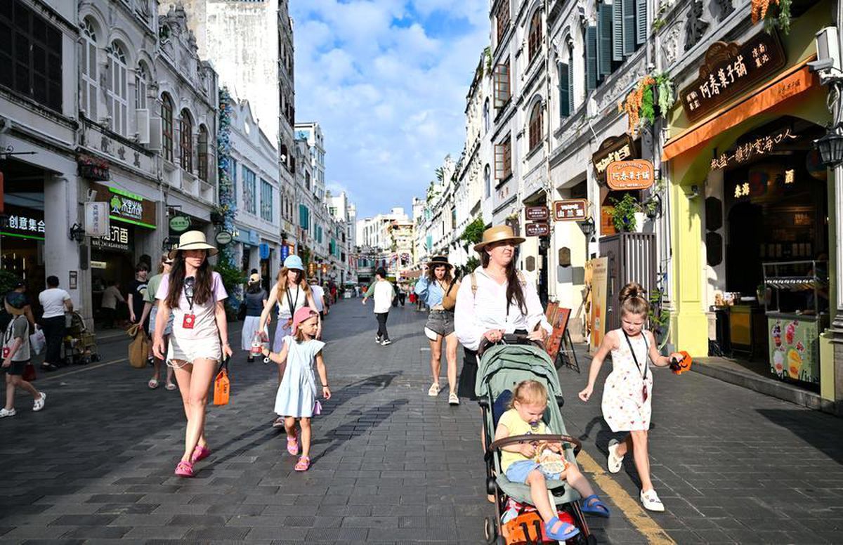 Rapor: Çin'de Alışveriş Turizmi, Küresel Hizmet Ticaretine Yeni İvme Kazandırdı