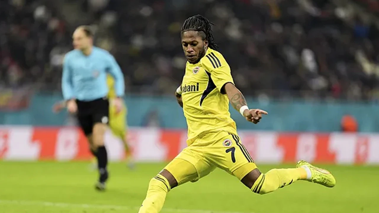 Fenerbahçe'nin Brezilyalı yıldızı Fred'den transfer iddialarına yanıt