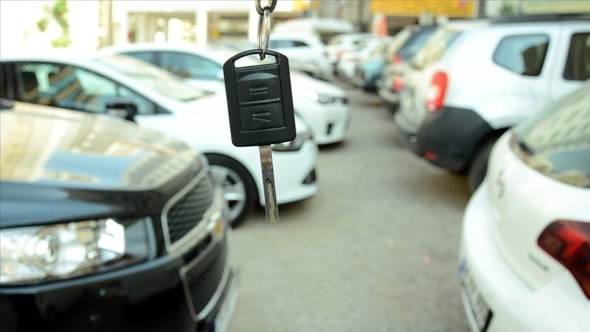 İkinci el araç ticareti yapacaklar dikkat! O süre uzatıldı