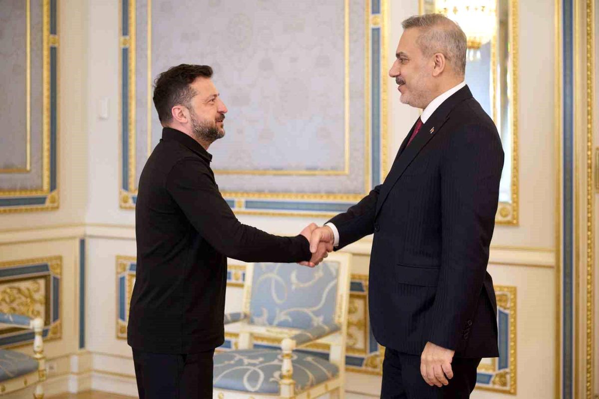 Zelenskiy, barışın sağlanmasına yönelik çabaları nedeniyle Türkiye ve Bakan Fidan'a teşekkür etti