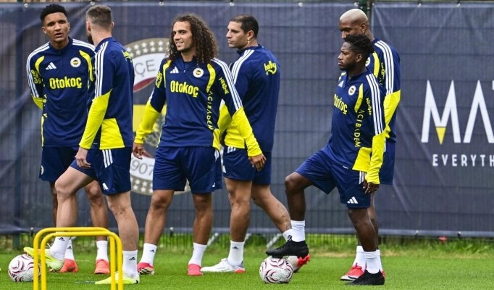 Fenerbahçe’de yabancı kontenjanı alarmı