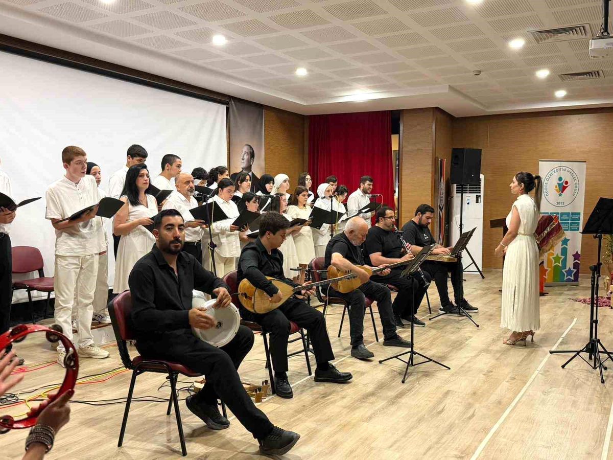 Özel yetenekler sahneye taşındı