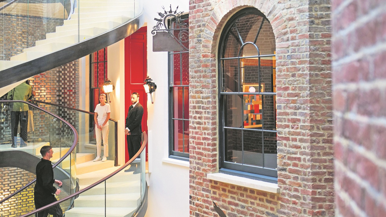 Hermès lüksü ve ruhu 250 yıllık Londra evinde