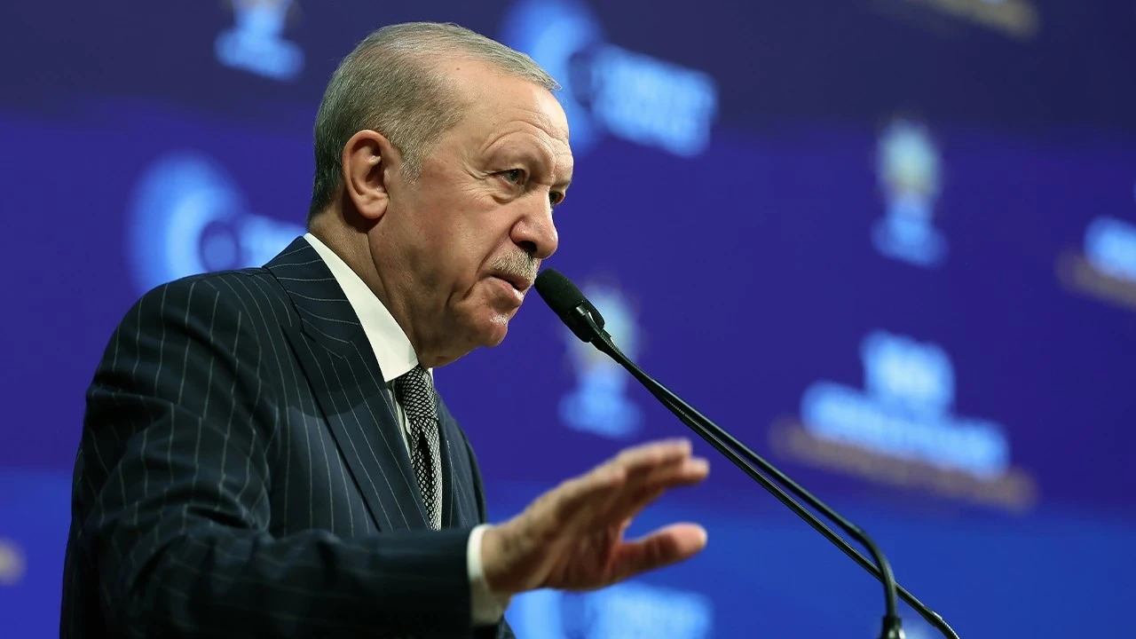 Cumhurbaşkanı Erdoğan'dan CHP'ye çağrı: CHP içindeki dış mihraklardan kurtulmalı