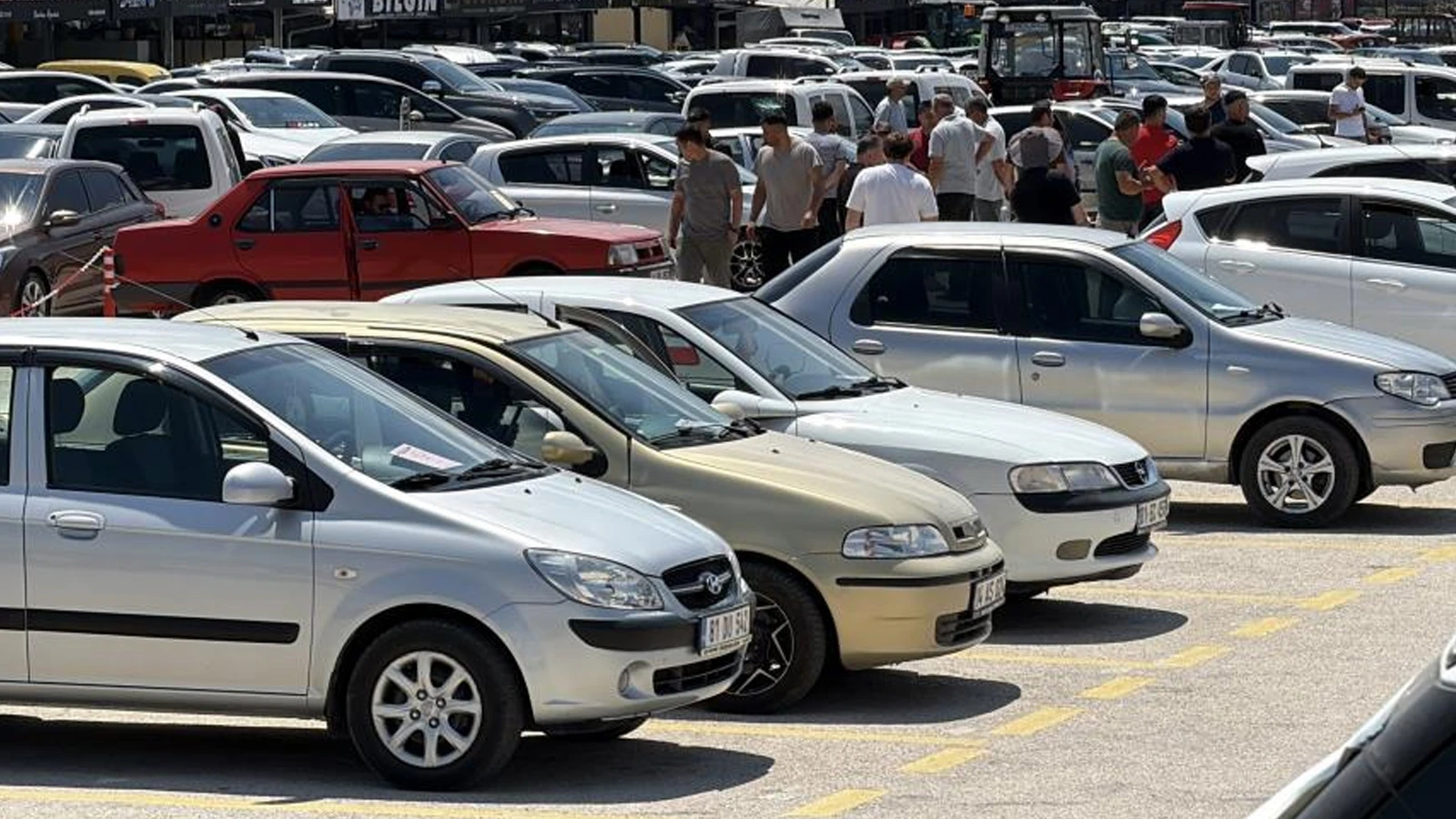 Bolu Oto Pazarı'nda araç çok, satış yok