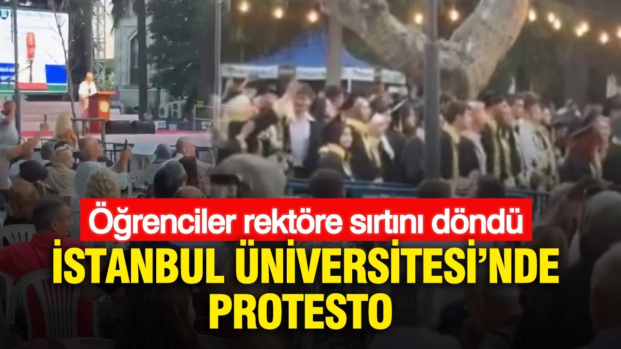 İstanbul Üniversitesi’nde protesto: Öğrenciler rektöre sırtını döndü