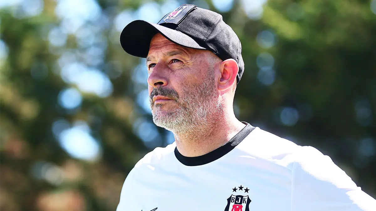 Fenerbahçe'nin eski yıldızını istiyor! Beşiktaş'tan sürpriz transfer hamlesi