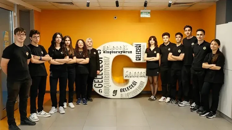 Demirören Medya ve Teknoloji Lisesi'nde hedef: Yapay zeka üreten gençler yetiştirmek