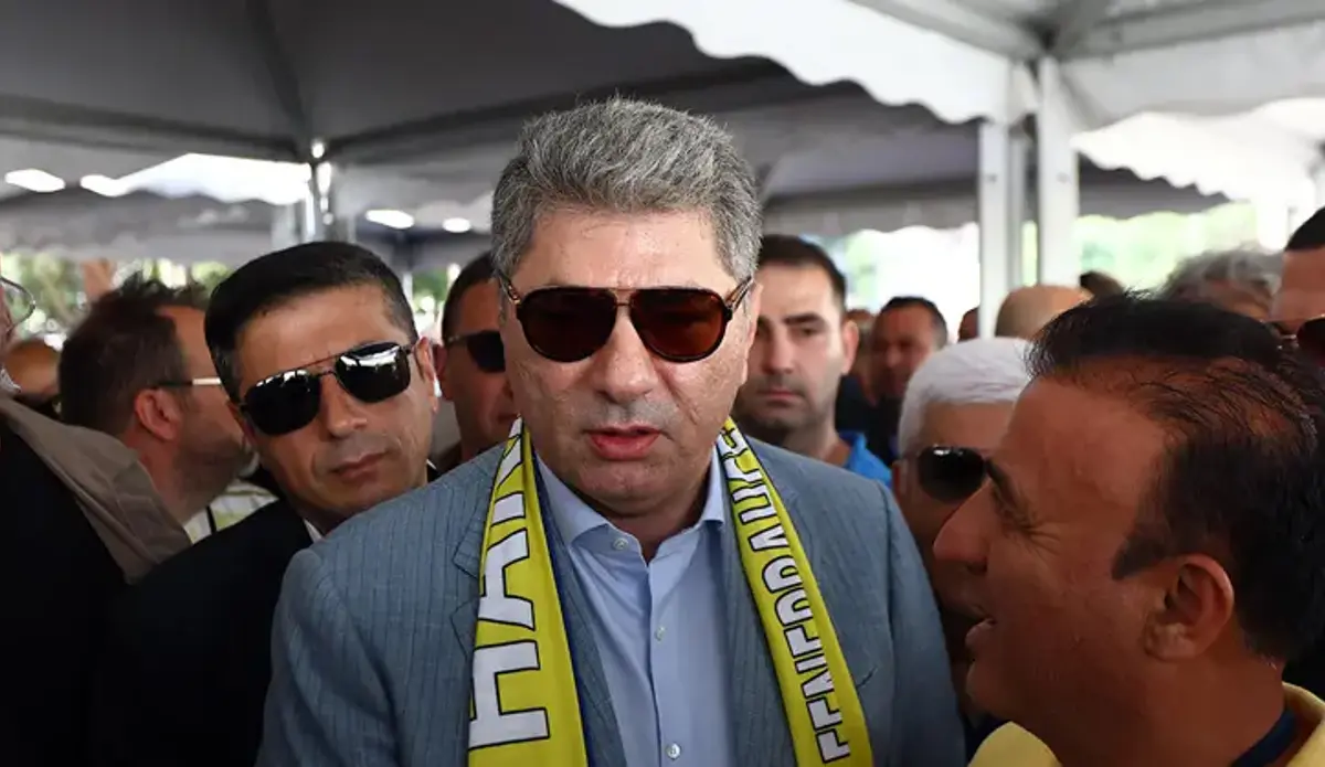 Hakan Safi'den seçim günü transfer açıklaması
