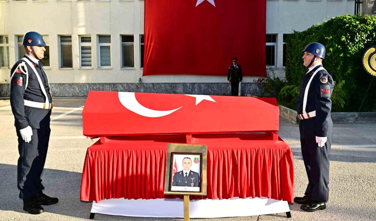 Jandarma Çavuş Mehmet Demirbaş Şehit Oldu