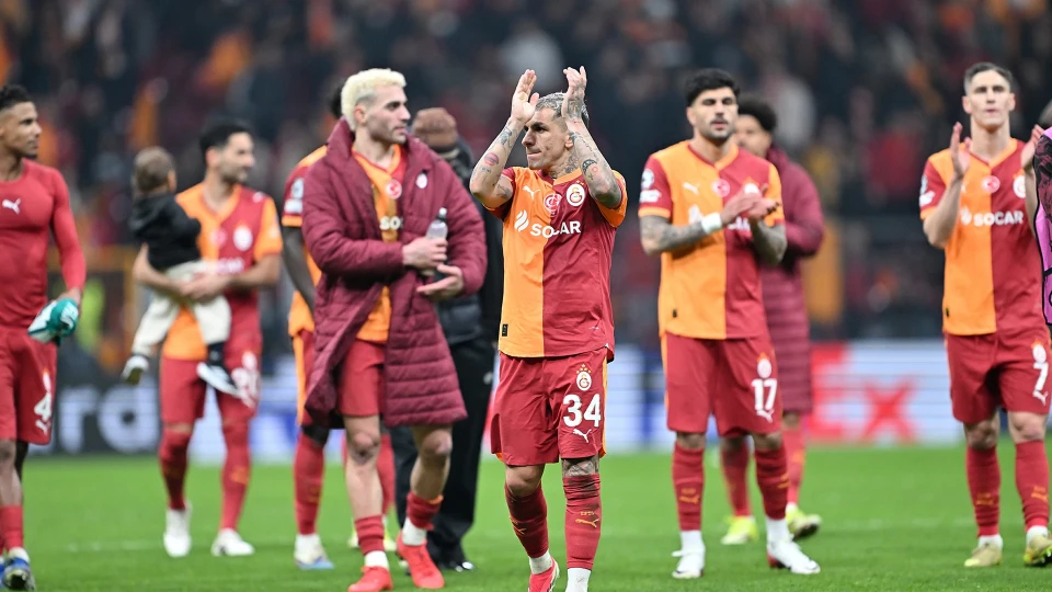 Yeni sezon öncesi hazırlıkların başlayacak olan Galatasaray, kamp çalışmalarını 23-29 Te