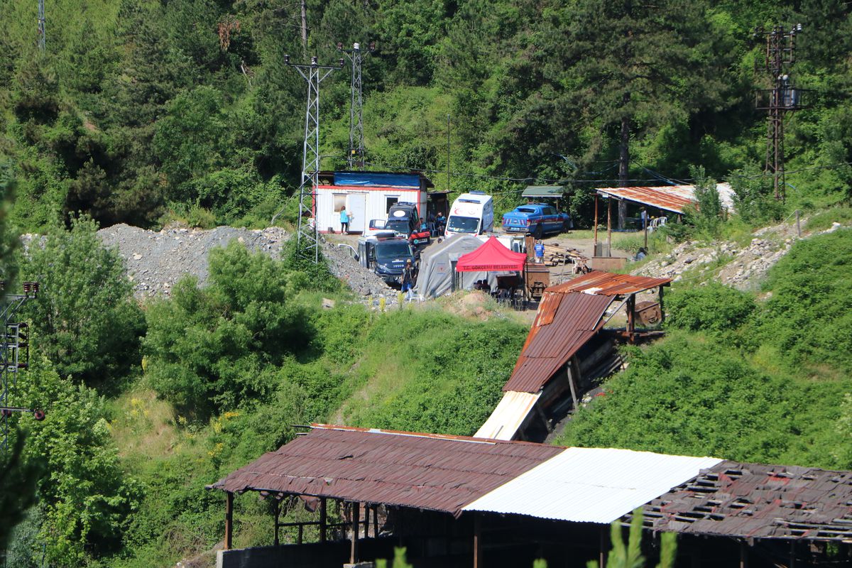 Bolu'da maden ocağında göçük: 1 işçi mahsur kaldı
