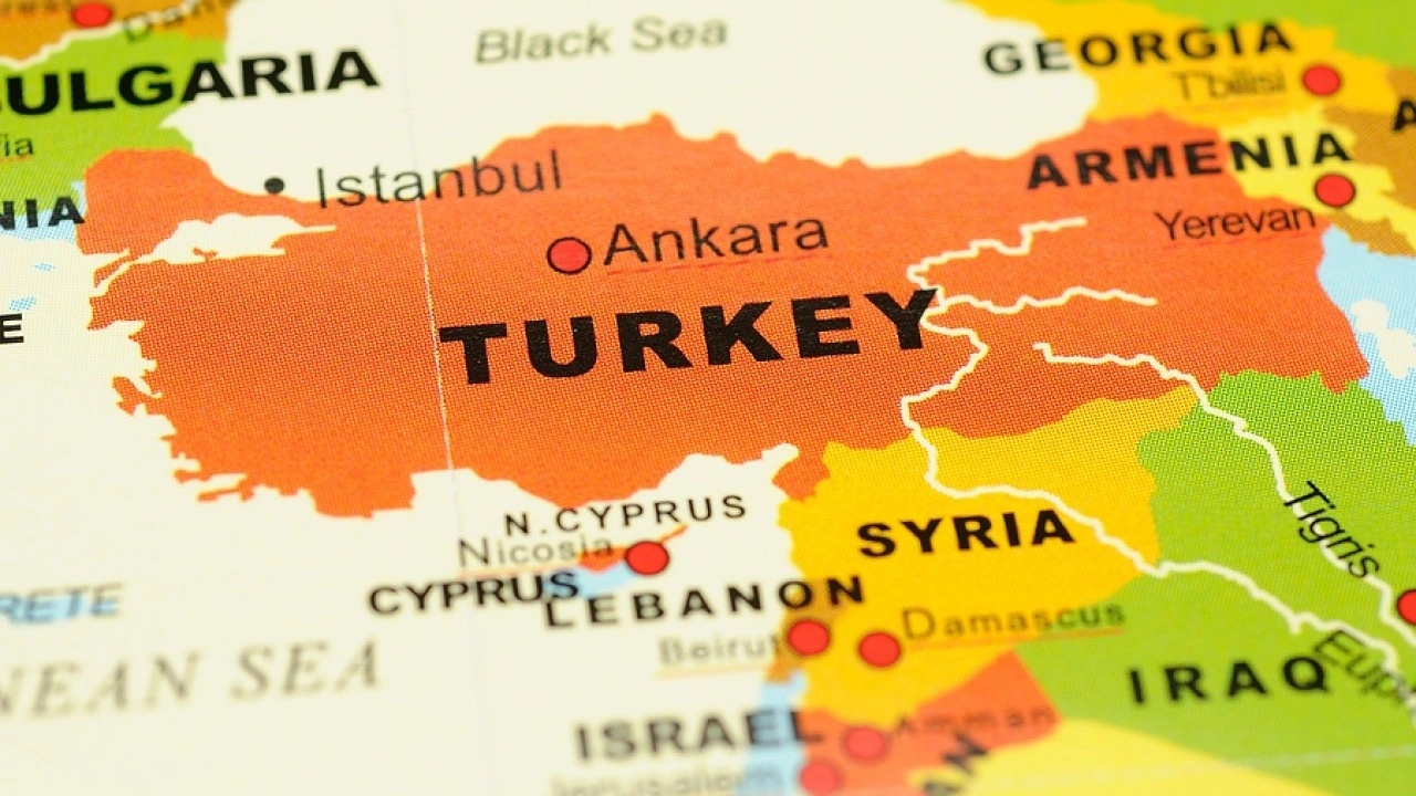 Türkiye'nin sınırında Türkiye'yi dışarıda bırakan imzalar atıldı: ABD destekli projede anlaştılar