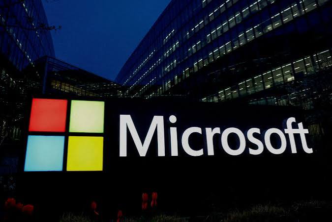 Microsoft'tan milyar dolarlık yapay zeka yatırımı