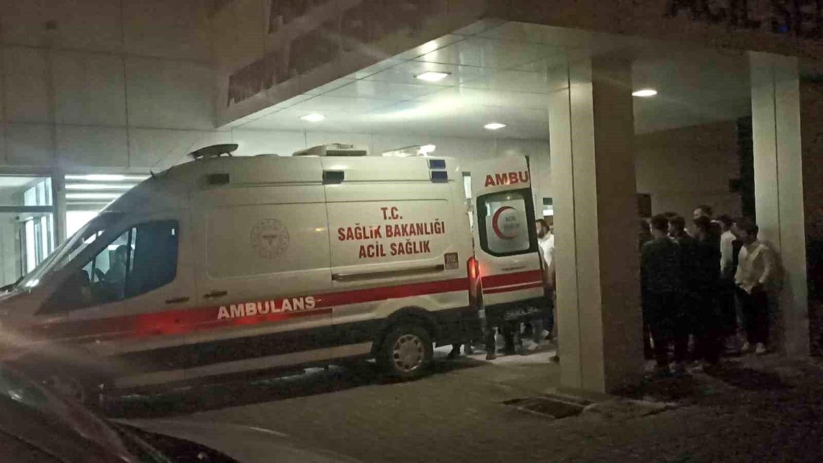 Sivas'ta sözlü tartışma silahlı kavgaya döndü: 1 ağır yaralı