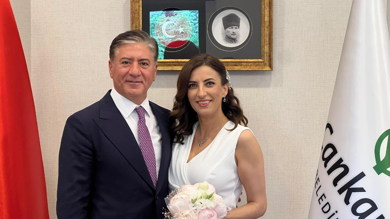 Meclis tarihinde bir ilk: İşte vekillerin nikah fotoğrafları
