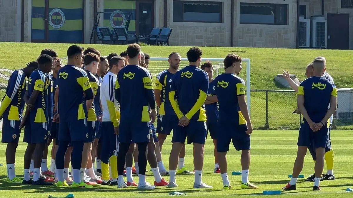 Fenerbahçe, top başı yaptı