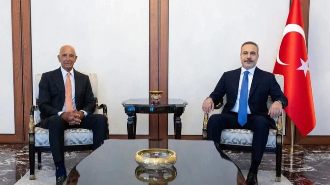 Dışişleri Bakanı Hakan Fidan, ABD Büyükelçisi Barrack ile görüştü
