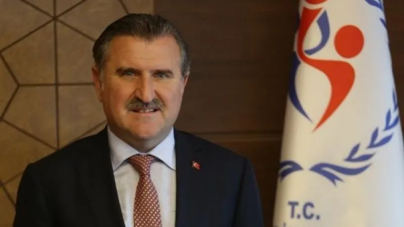 Gençlere yaz boyu ücretsiz müze fırsatı! Müzekart GNS başvuruları başladı