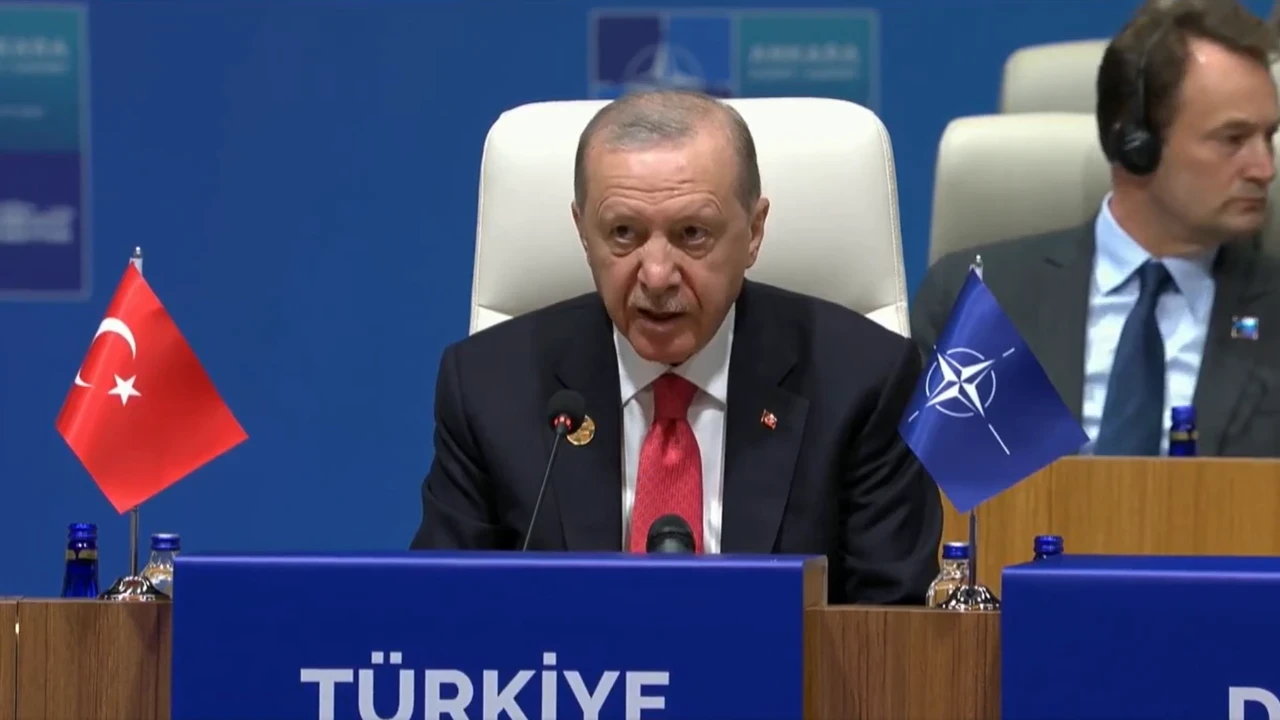 Cumhurbaşkanı Erdoğan'dan NATO üyelerine çağrı! Savunmada kısıtlamalar kalkmalı