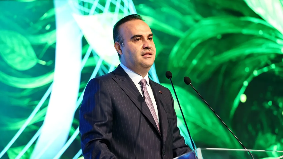 Bakan Kacır'dan Sıfır Atık Forumu'nda yeşil dönüşümde uluslararası ortaklık çağrısı! Hedef 2023'te sıfır...