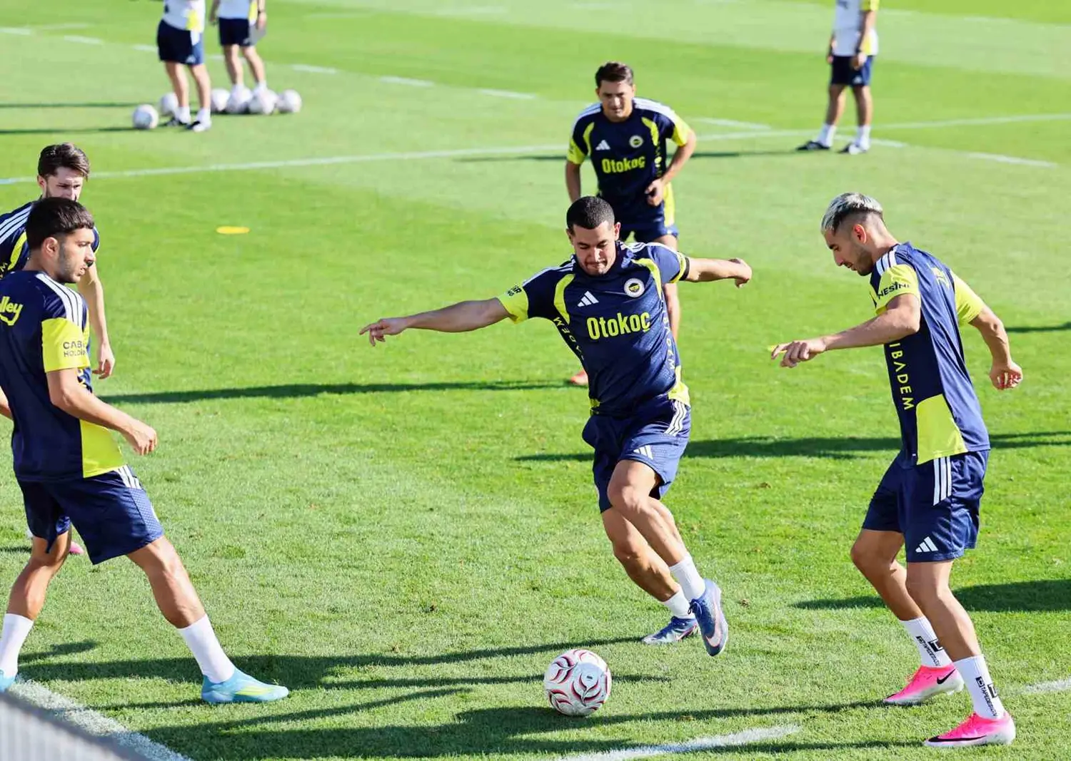 Fenerbahçe, Avusturya kampında son provaya çıkıyor