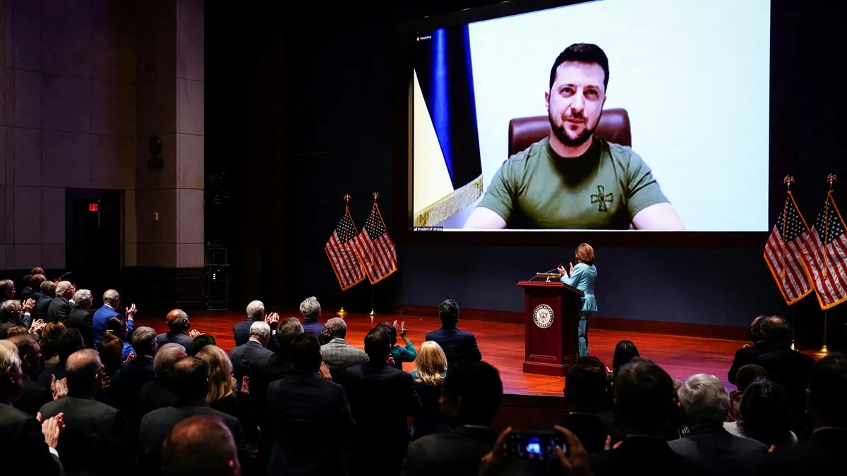 ABD Temsilciler Meclisi'nden Ukrayna yardımı ve Rusya'ya yaptırım kararı