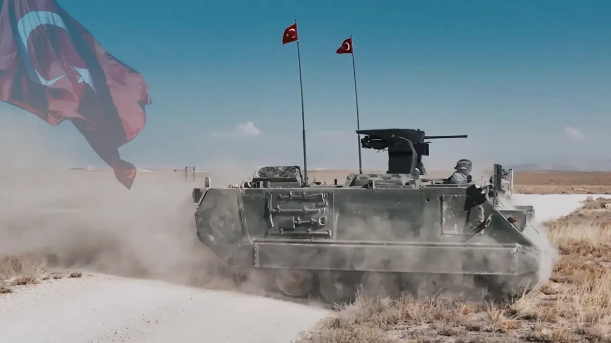 Türkiye'de bir ilk! TSK envanterine 3 adet E-ZPT katıldı