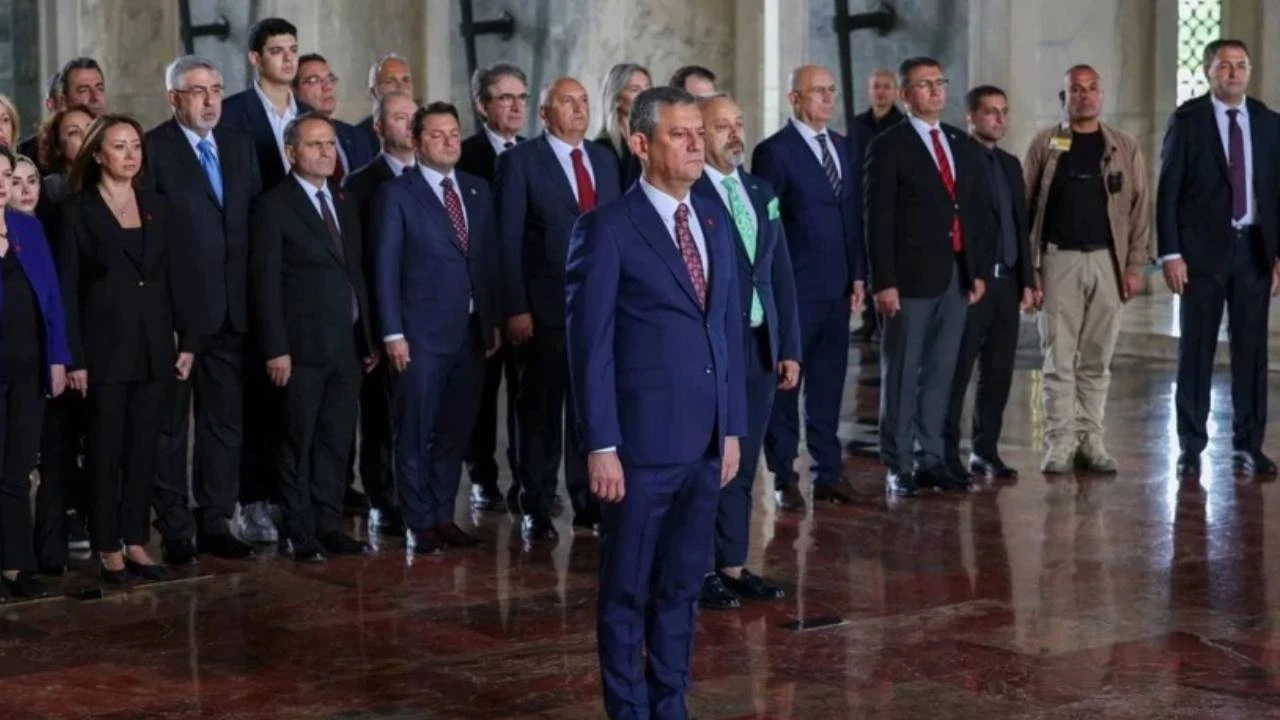 Özgür Özel: Pusulamız ve tek güvencemiz milletimizdir