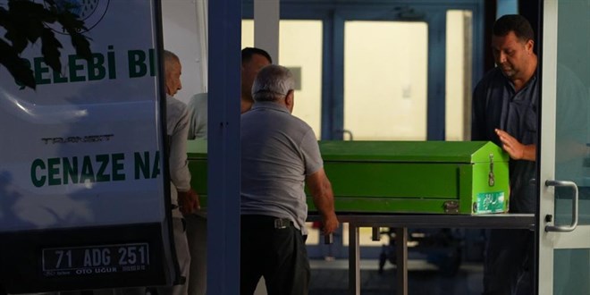 Kayıp ihbarından vahşet çıktı: Babasını parçalayıp tuvalete gömmüş