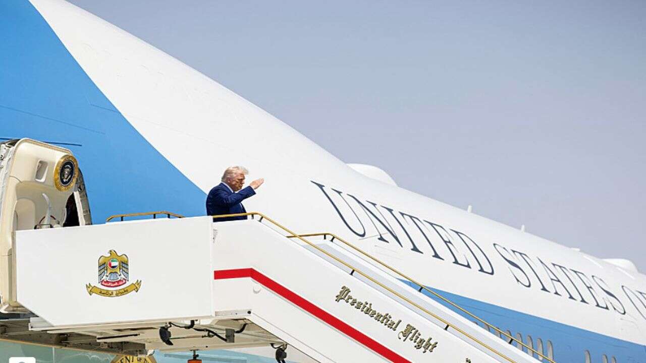 Katar'ın Trump'a hediyesi gündemde: 400 milyon dolarlık uçak "başkanlık" hizmetine alındı