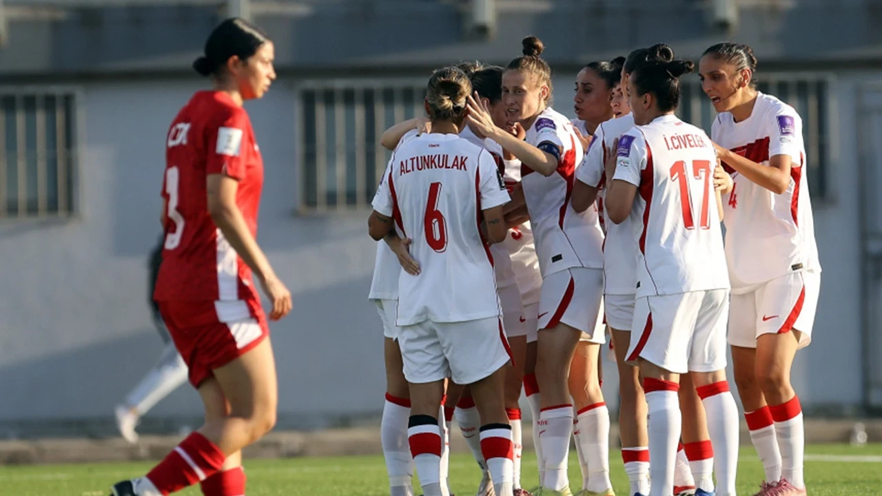 A Milli Kadın Futbol Takımı Malta'yı 3-0 mağlup etti