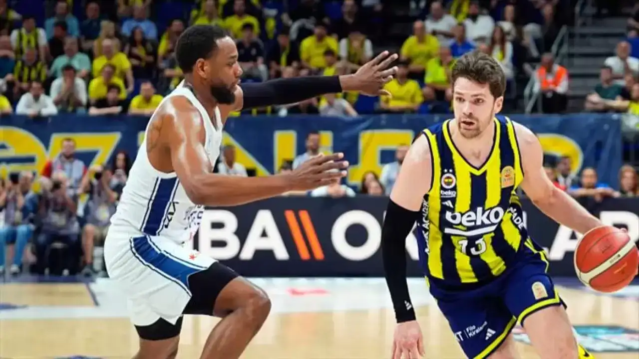 Fenerbahçe Beko-Anadolu Efes maçı ne zaman, saat kaçta, hangi kanalda? Basketbol Süper Ligi yarı final 2. maçı canlı izle
