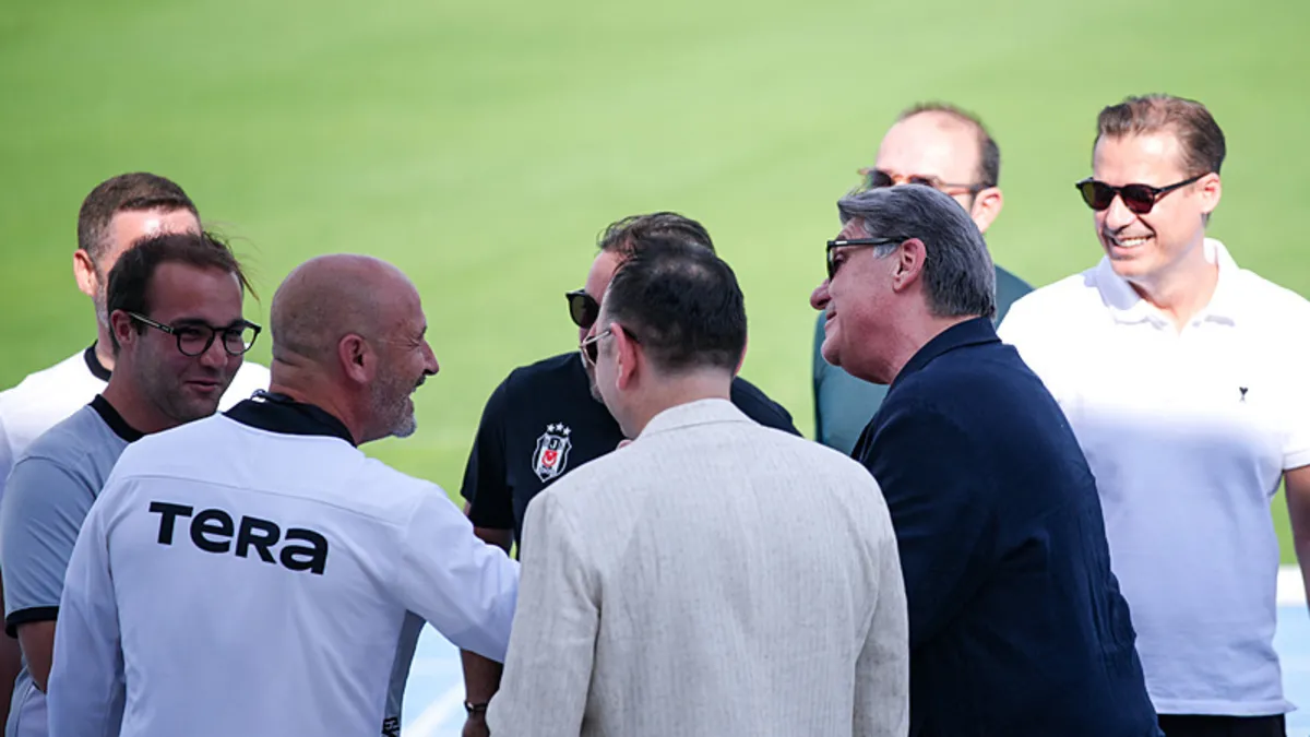 Beşiktaş'ta Serdal Adalı kampa geldi!